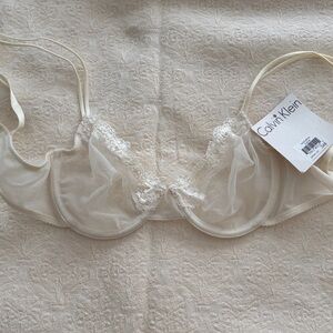 NWT New Calvin Klein sheer cream lace underwire bra 34B